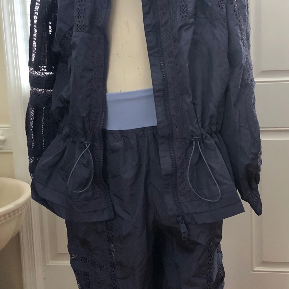 NEW FP Movement Applique Jogger Pants 2 piece Lace Up and Down Size Med